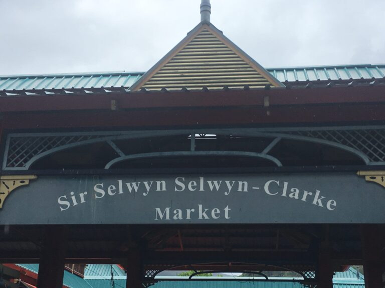 danny amelie 768x576