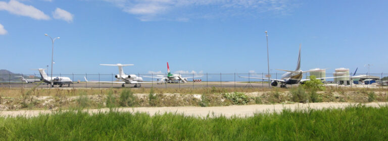 durais foret noire mini market 768x280