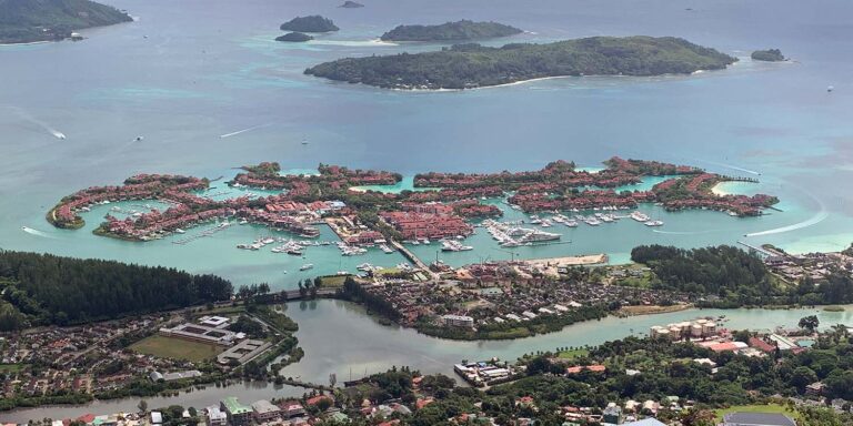 ice dreams of seychelles 768x384