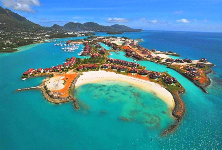 island jewelry 768x521