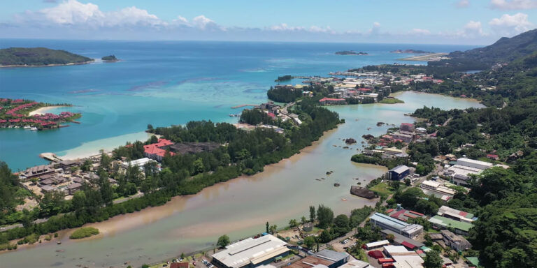 marine charter victoria mahe island seychelles 768x384
