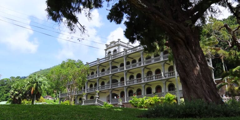 mc self catering 768x384