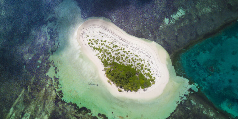 my seychelles unique in a thousand miles 768x384