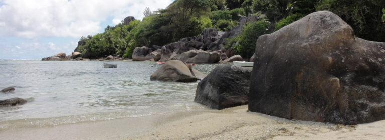 secret villa la digue 768x280