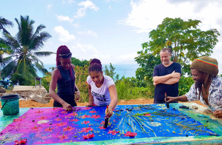 v p m boat charter sey 768x502